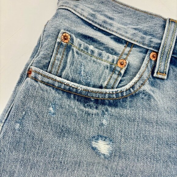 LEVI S 501 ORIGINAL FIT WOMEN  S SHORTS Size 26 - Picture 4 of 13